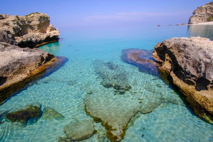 Borgo Di Riaci Beach Resort سانتا دومينيكا المظهر الخارجي الصورة